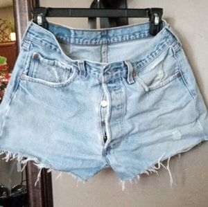 Women's 501 Levi Cut Offs Size 34W